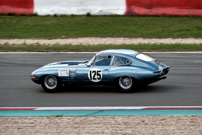 How Cricket Grounds Are Evolving to Meet Modern Needs